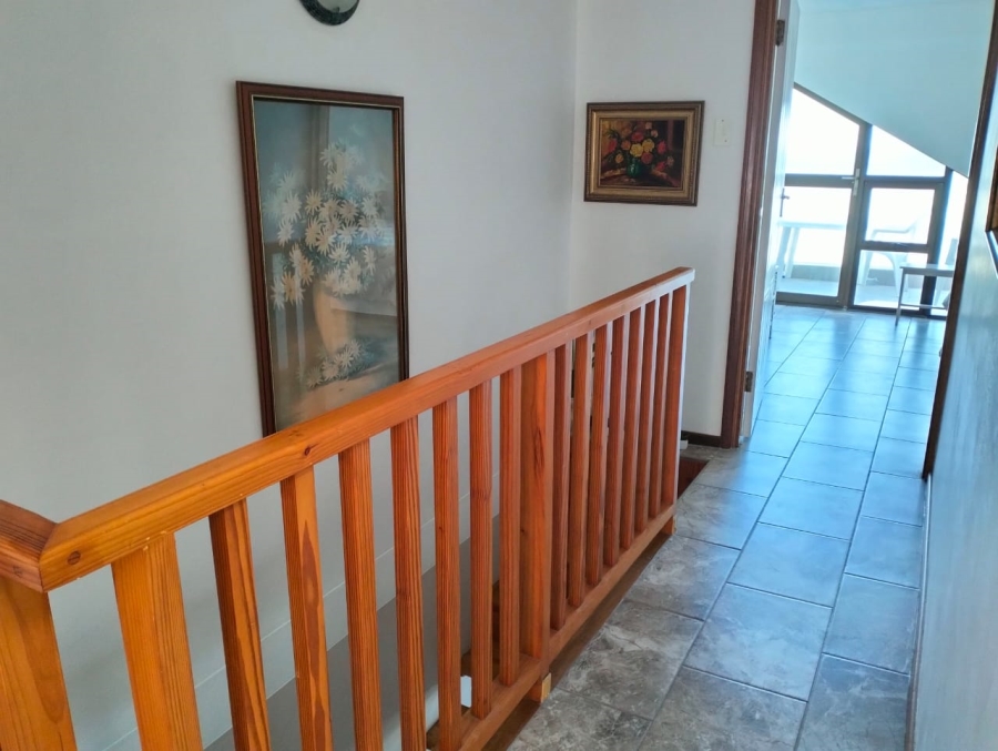 2 Bedroom Property for Sale in Hartenbos Central Western Cape